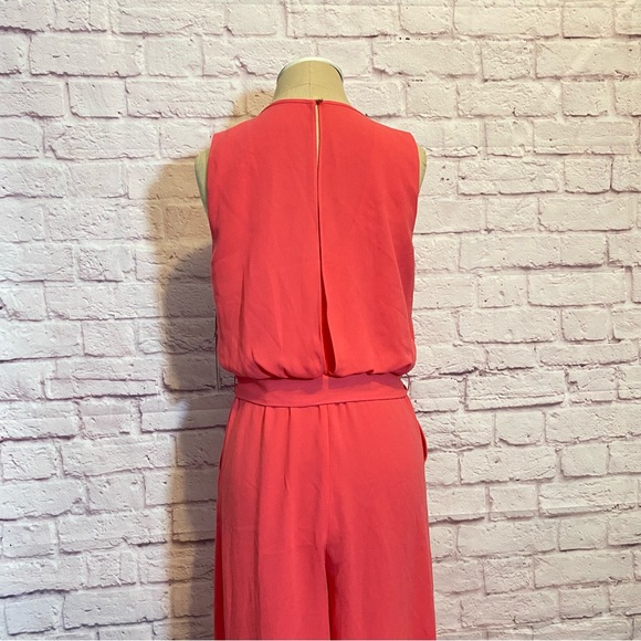 Vince Camuto Women’s Sleeveless High Neck Capri Jumpsuit SEE DESCRIPTION - Picture 9 of 15